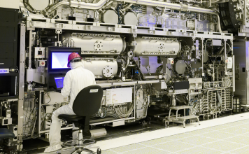 Samsung está sufriendo por uno de sus principales negocios. Tanto que su estrategia con los chips se tambalea