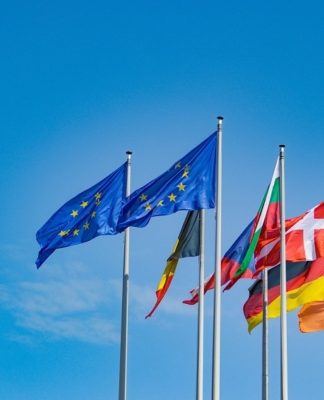 UE acusa a Meta y TikTok de violar sus normas de contenido digital