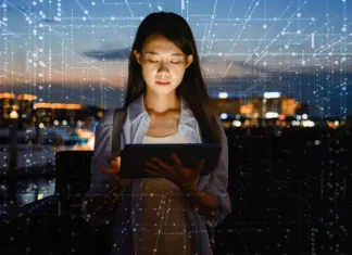 6 consejos de expertos sobre cómo hablarle a la IA para obtener mejores respuestas